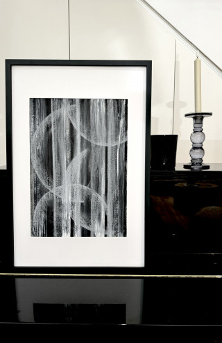 “Floating Hollow“